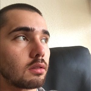 Meet your Posher, Christopher